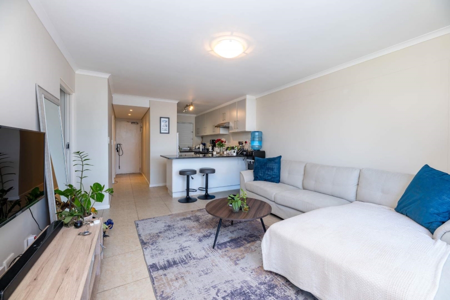 2 Bedroom Property for Sale in Sea Point Western Cape